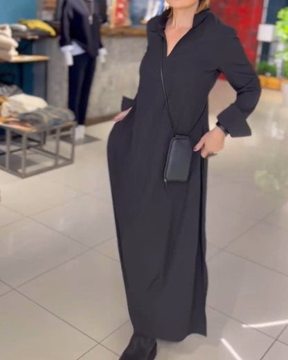 Robe longue ample avec revers et fente latérale