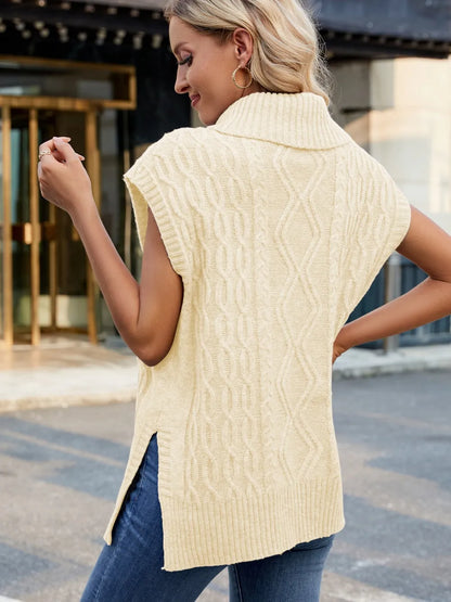 Pull Sans Manches Col Roulé en Maille Torsadée