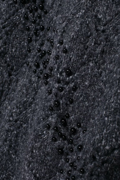 Pull Asymétrique Épaules Dénudées avec Perles
