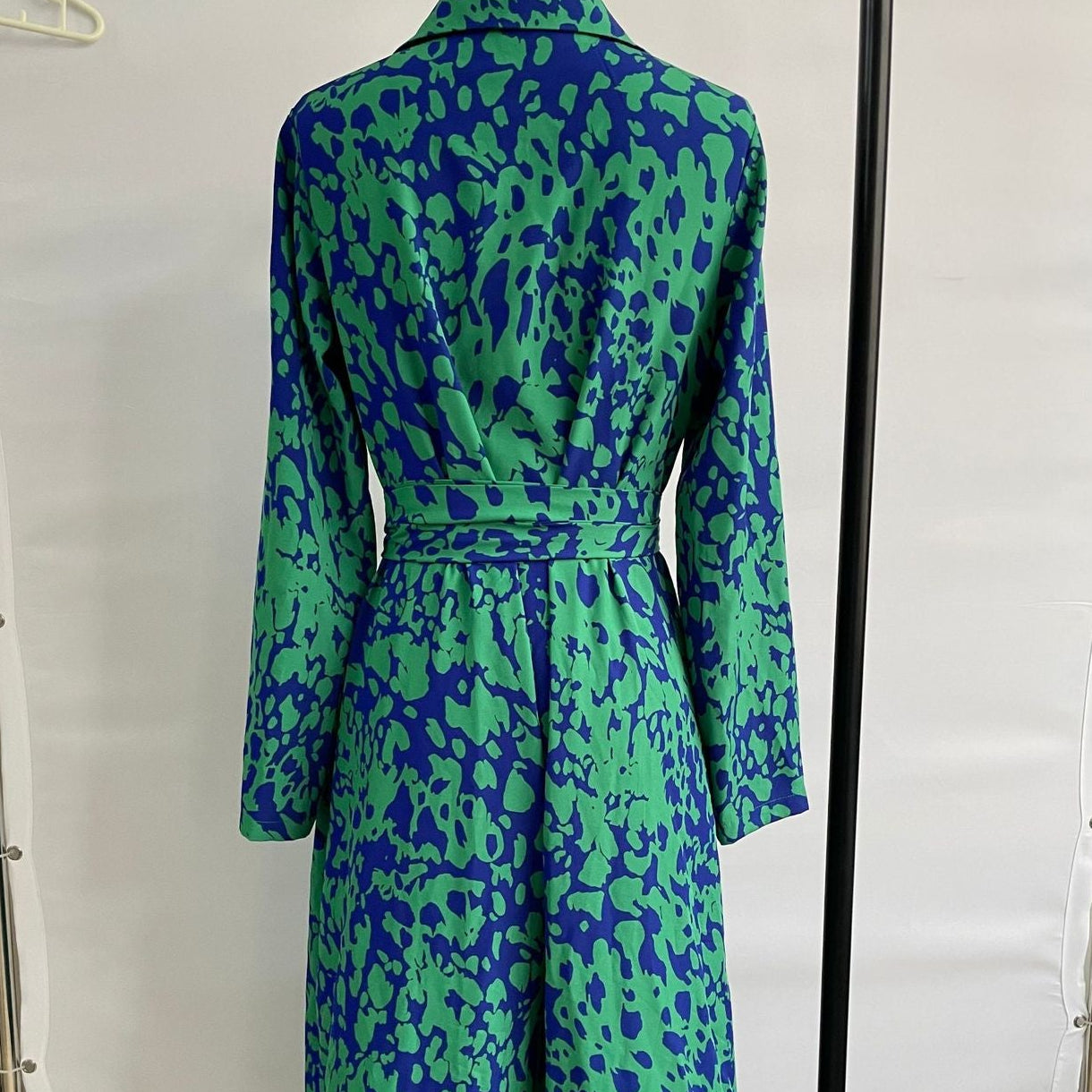 Robe Chemise Midi à Imprimé Abstrait Vert & Bleu