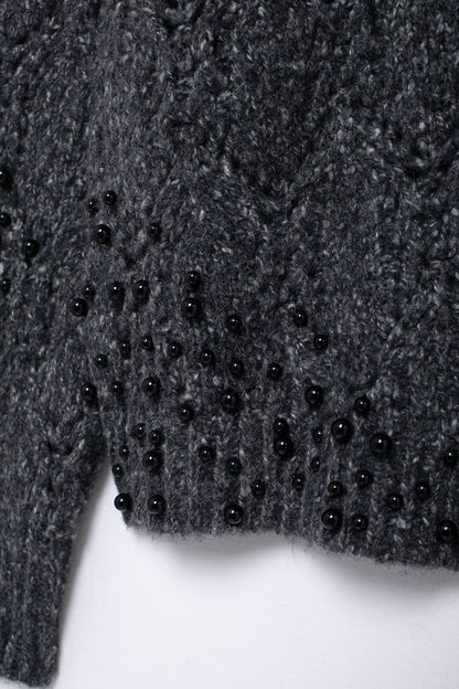 Pull Asymétrique Épaules Dénudées avec Perles