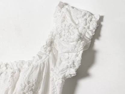 Top Court Milkmaid Blanc Brodé à Épaules Dénudées™
