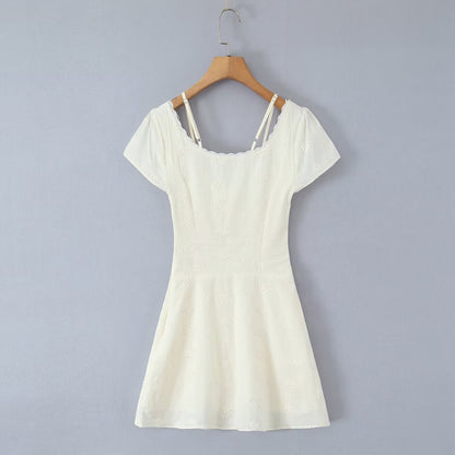 Robe Mini Blanche Froncée Dentelle & Nœuds